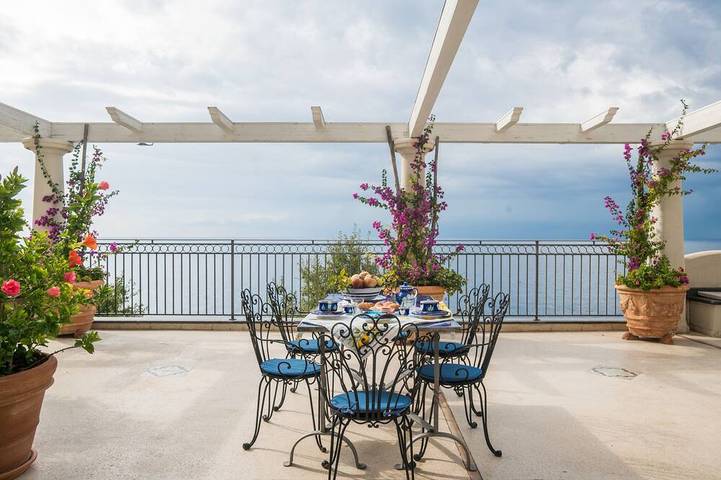 Chalet para 6 personas, con balcón además de jardín y jacuzzi - 1