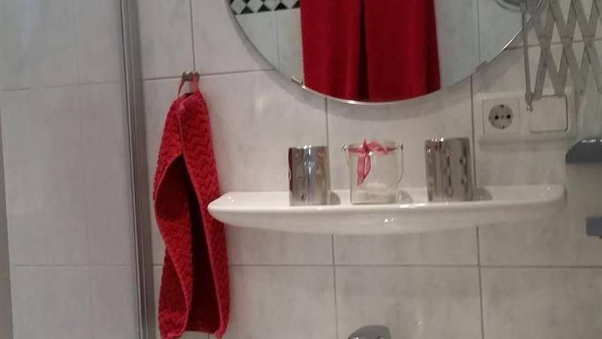 Ferienwohnung für 2 Personen, mit Terrasse in der Eifel - 4