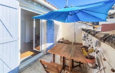 Gîte pour 4 personnes, avec terrasse à Abeilhan