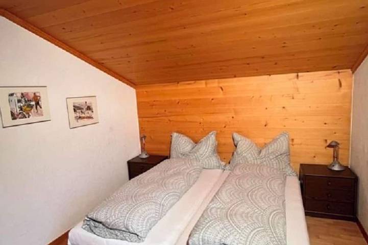 Ganze Wohnung, Oberland Nr. 19 Appartement/Fewo, Dusche oder Bad, Wc 6-Bettwohnung in Gstaad, Saanen