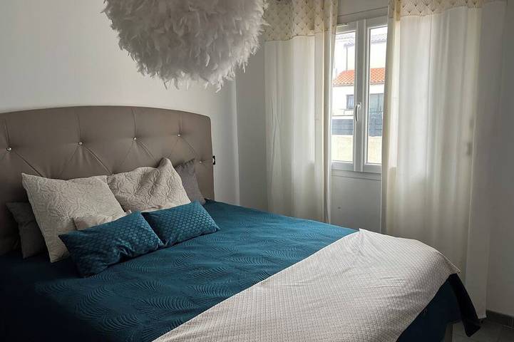 Location de vacances pour 6 personnes, avec piscine à Brouilla - 2