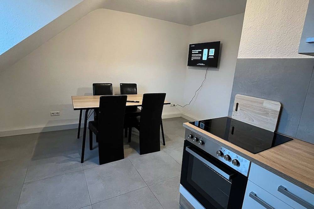 Ganze Wohnung, Njoy! Modern & Central - perfekt für work & travel in Pforzheim, Nordschwarzwald
