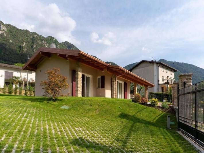 Ferienhaus für 6 Personen, mit Terrasse und Garten sowie Seeblick am Idrosee - 3