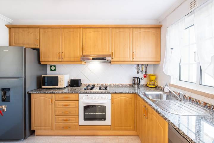 Ferienwohnung für 6 Personen, mit Balkon und Terrasse sowie Kinderpool in Albufeira - 3