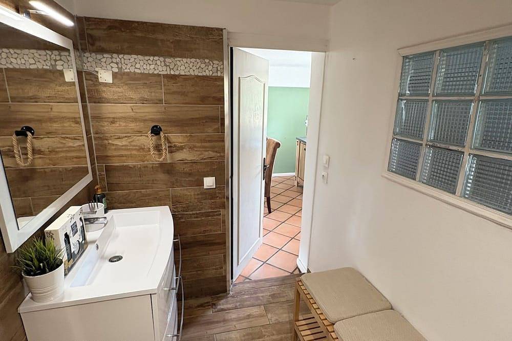 Villa stocking in Istres, Istres region