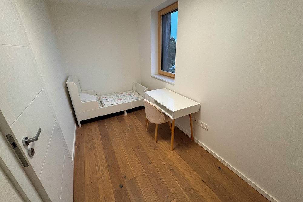 Your perfect getaway - stylish eco-passive villa near Bratislava and near forest in Bratislava und Umgebung