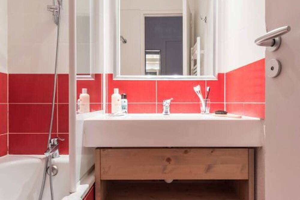 Ganze Wohnung, Gemütliche Wohnung im Zentrum von La Tania, 4 Pers, nahe Pisten in La Tania, La Perrière