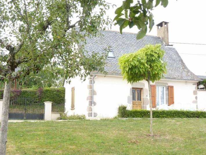 Location de vacances pour 4 personnes, avec jardin à Saint-Martin-Cantalès