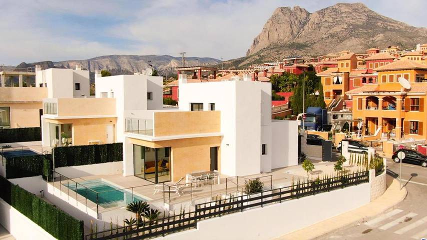Casa rural para 4 personas, con jardín además de piscina y vistas en Finestrat - 2