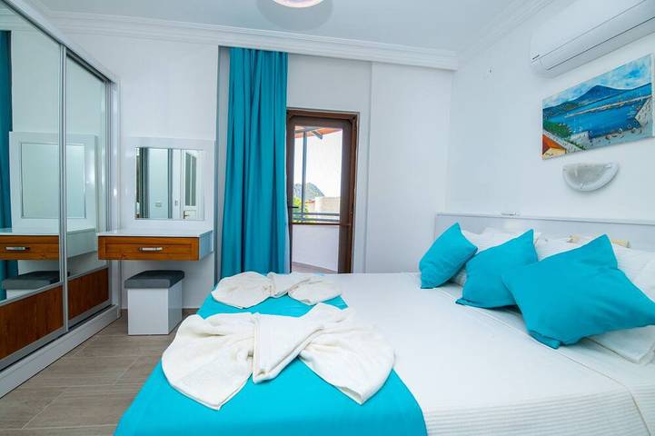 4 Bedroom (All rooms ensuite)Villa with private pool - Entire villa refurbished in Kaş, Saklıkent