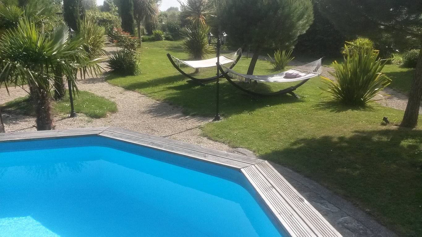 Bienvenue au Verger d'Ebène avec piscine et parc arboré in La Fresnais, Baie du Mont-Saint-Michel