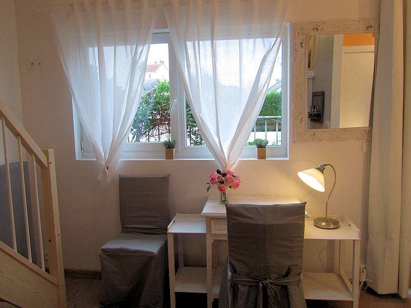 Chambres d'hôtes Courteline - Chambre la Caravelle in Saint-Herblain, Région de Nantes