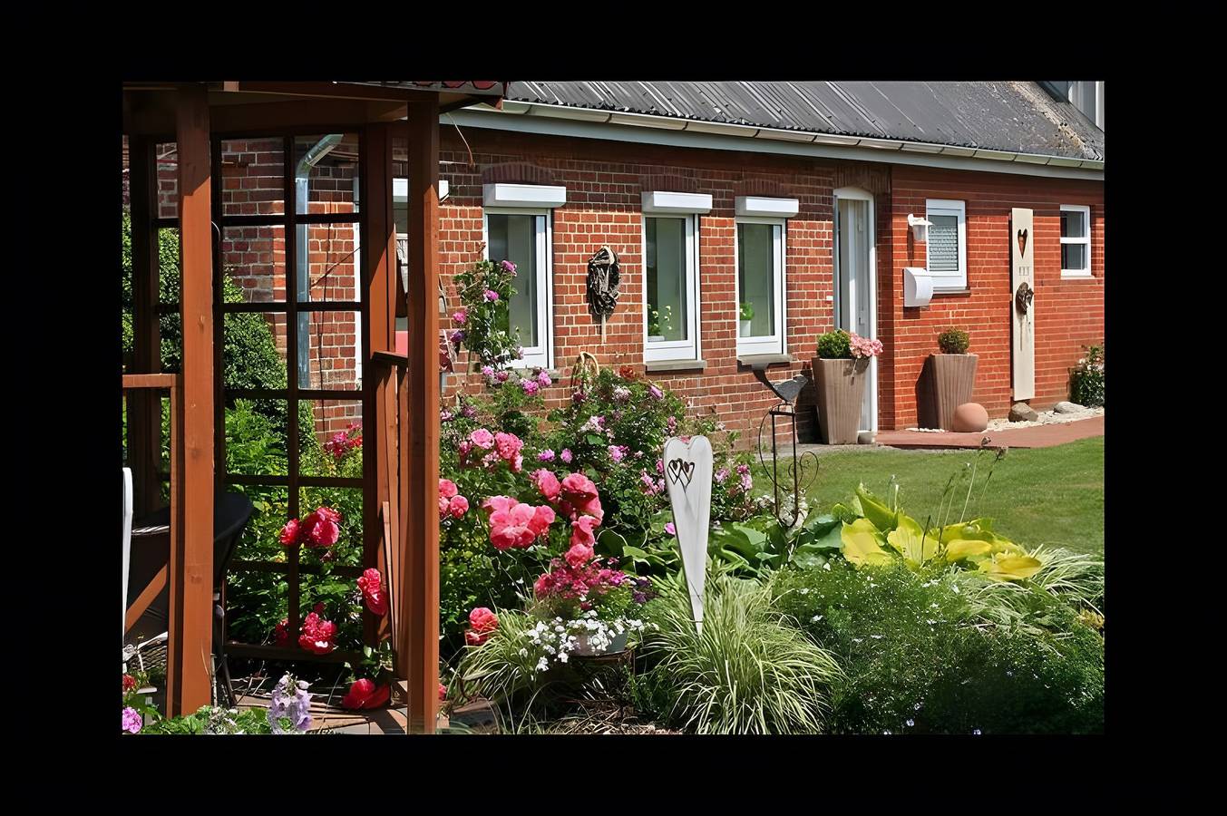 Ganze Wohnung, Apartment „Ferienwohnung Helene“ mit Gemeinschaftsgarten und Wlan in Uphusum, Nordfriesland