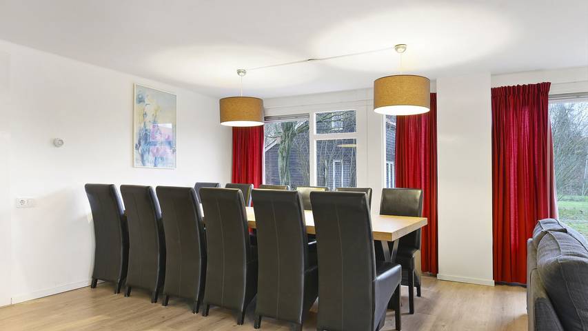 Ferienhaus für 12 Personen, mit Terrasse und Balkon/Terrasse in den Niederlande - 4
