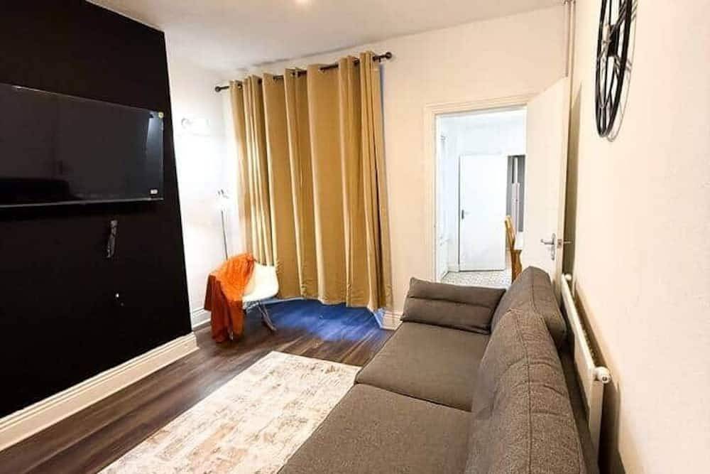 Alat Residence in Kettering, Northamptonshire