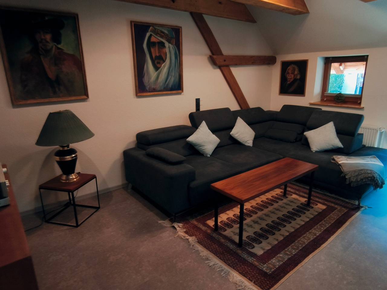 Ganze Wohnung, Ferienwohnung auf 2 Ebenen mit Galerien in Bad Gandersheim, Harzvorland