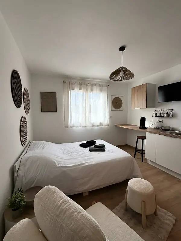 Appartement entier, Appartements pour 2 Personnes in Villenave-d'Ornon, Région de Bordeaux