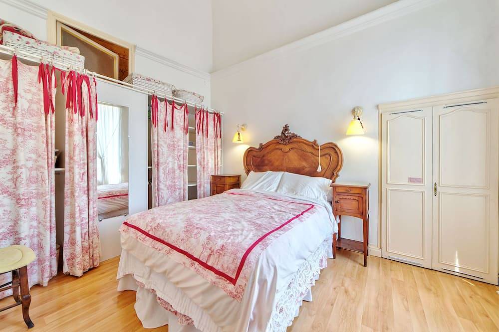 Ganze Wohnung, Wohnung mit Gewölbebau in der Altstadt in Menton, Nizza und Umgebung