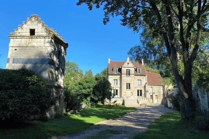 Gîte pour 12 personnes dans Ressons-le-Long