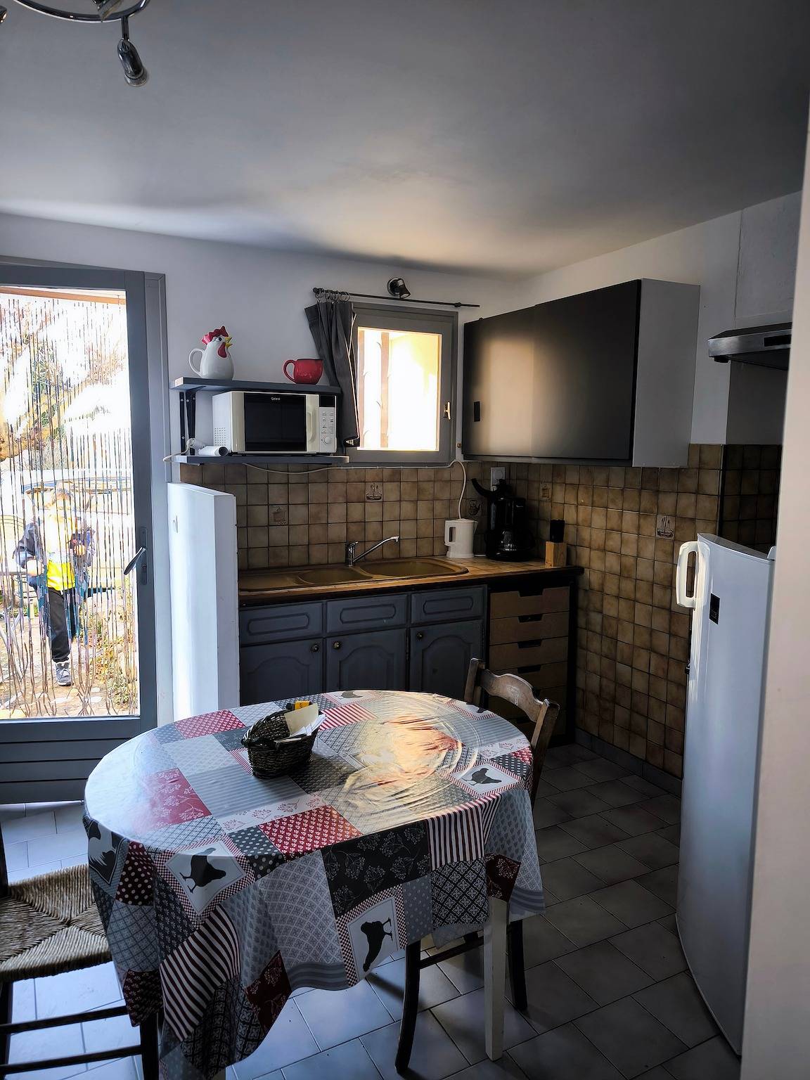Studio entier, Studio 'Bas Verdon' avec terrasse et jardin privé in Allemagne-en-Provence, Alpes-de-Haute-Provence