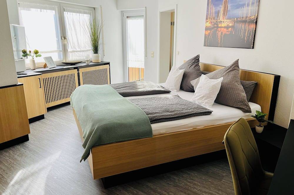 Ganze Wohnung, Exklusives 2-Raum Apartment Pfahlbauten 2 mit 2 Balkonen und 2 Smart Tv in Uhldingen-Mühlhofen, Region Bodensee-Oberschwaben