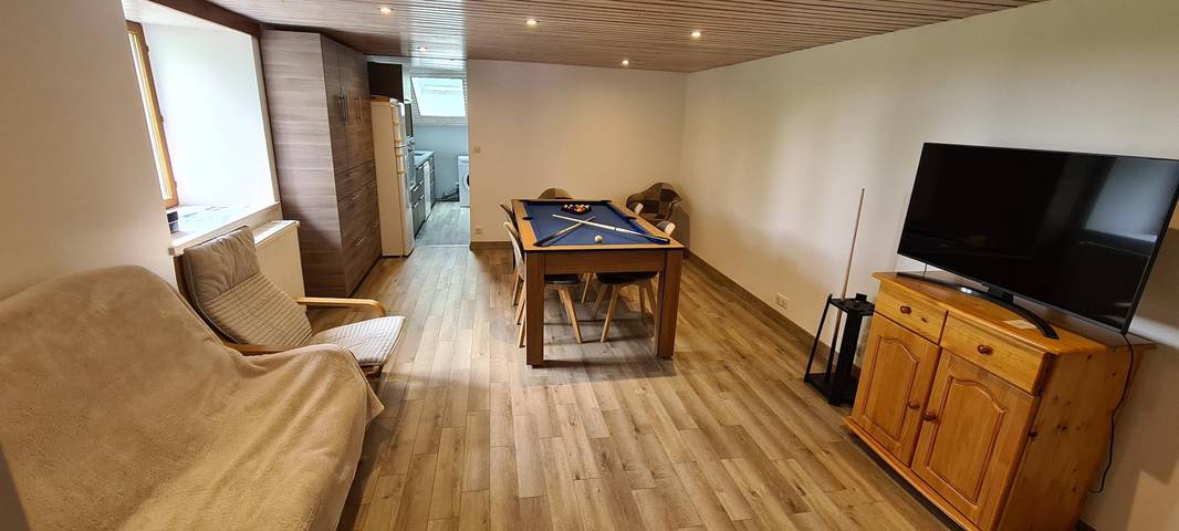Gîte pour 6 personnes avec terrasse in Foncine-le-Haut, Parc naturel régional du Haut-Jura