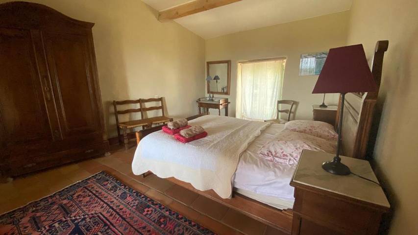 Location de vacances pour 16 personnes, avec piscine et vue ainsi que jardin et terrasse à Verdun-en-Lauragais - 4