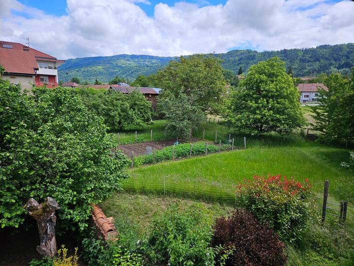 Location de vacances pour 8 personnes, avec Balcon et Terrasse ainsi que Jardin et Vue à Bons-en-Chablais - 2