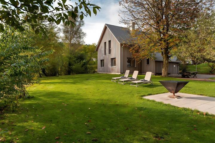 Ferienhaus für 8 Personen, mit Garten