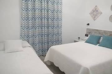 Casa Rural para 11 Personas en Prado del Rey, Pueblos Blancos, Foto 1