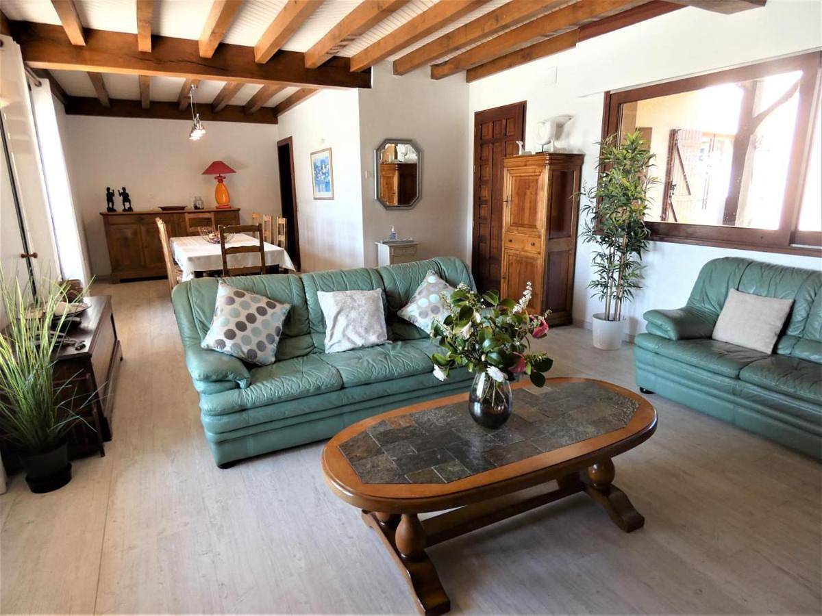 2-Bedroom Town Home in Préchacq-les-Bains, Région de Dax