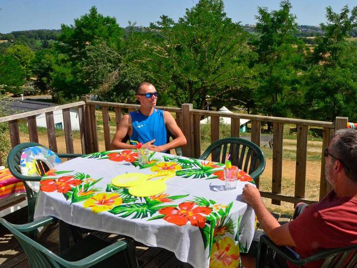 Camping pour 7 personnes, avec bassin pour enfant dans l' Aveyron - 2