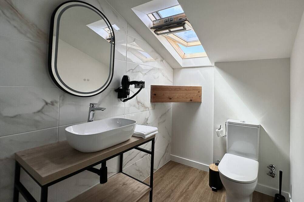 Entire apartment, Casa de Postas - 1 Bedroom Duplex in Meruelo, Cantabrian Coast