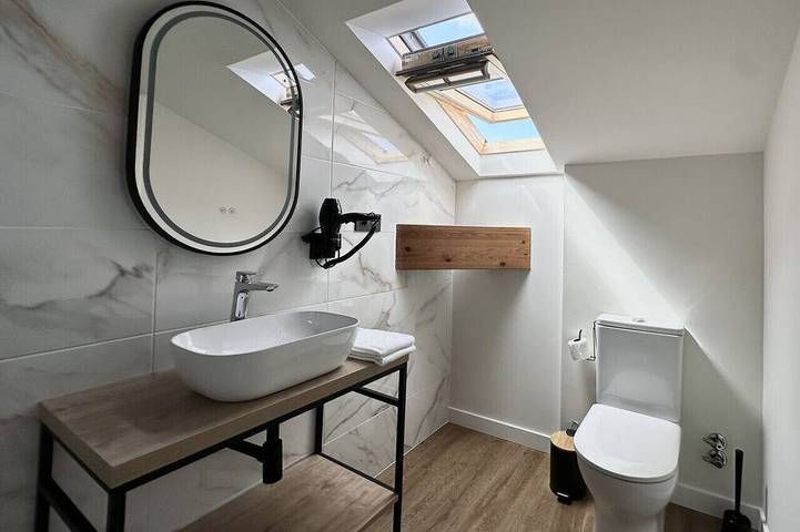 Appartement entier, Duplex de 1 Dormitorio en Apartahotel Boutique in Meruelo, Côte Cantabrienne