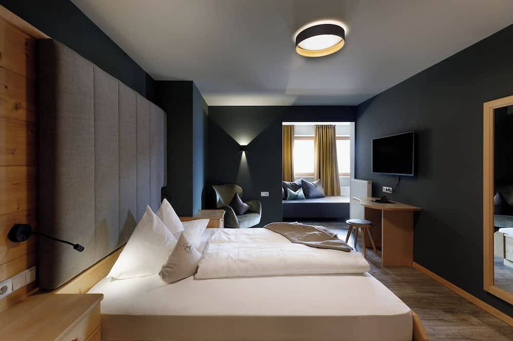 Ganze Wohnung, Apartment 'Bergfreund' mit Bergblick, gemeinsamer Terrasse und Wlan in Burgeis, Mals