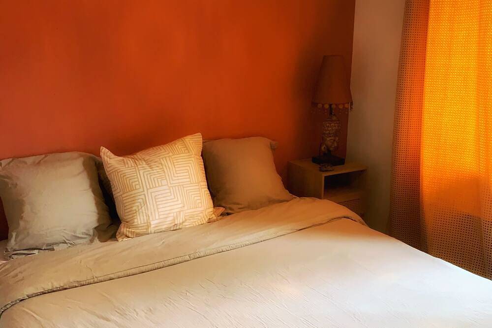 Semi-detached house near Lake Sanguinet with terrace and garden in Sanguinet, Côte d’Argent