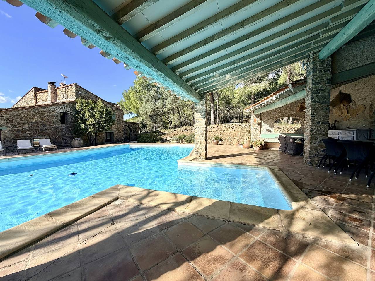 Ferme avec salon cathédrale et sauna en pinède in Espira-de-l'Agly, Région de Perpignan