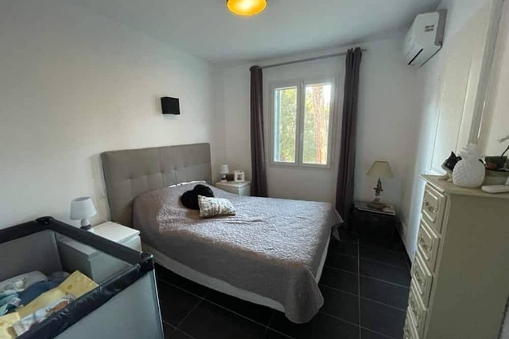 Renovated air-conditioned villa with heated swimming pool in Vidauban, Mediterranean Coast (France)