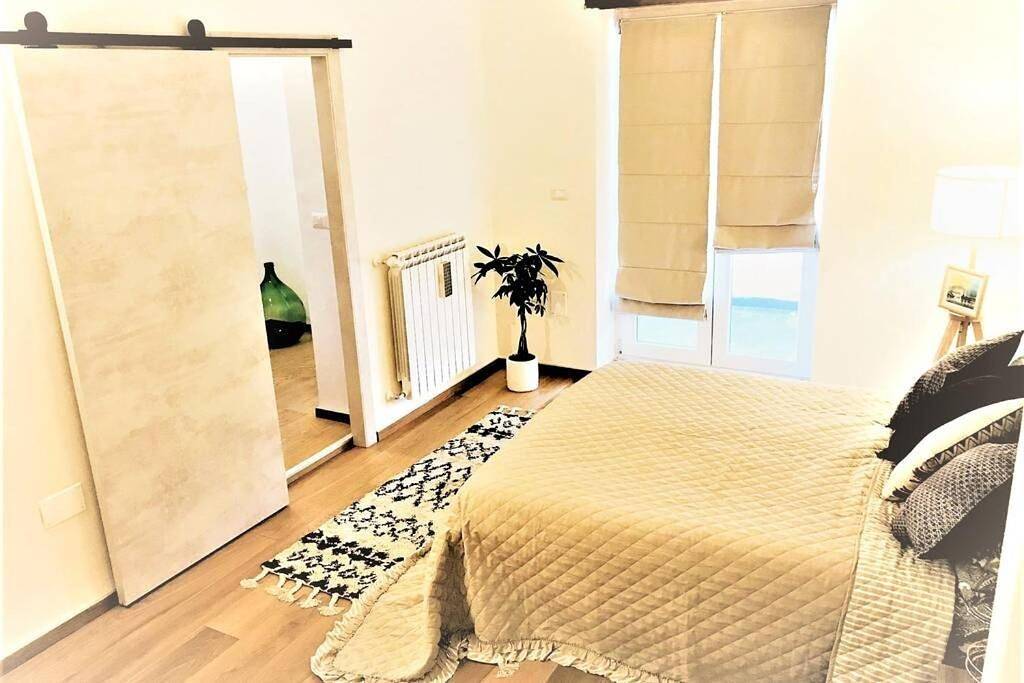 Ganze Wohnung, Three-Bedroom Apartment in Brindisi, Salento