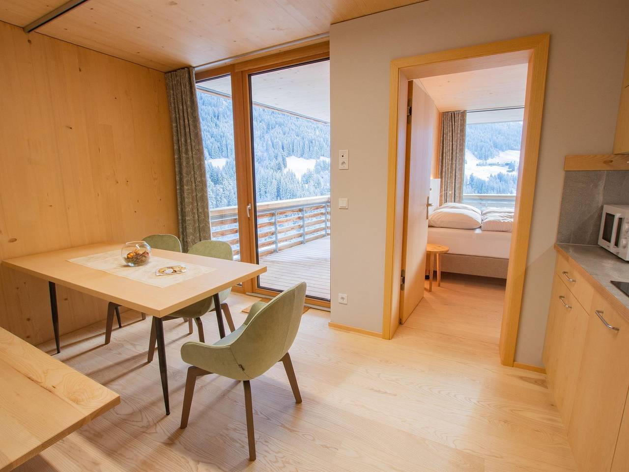 Walserkreuz - Walserkreuz - Suite 6, 2 Schlafräume, 2 Bäder in Hirschegg Kleinwalsertal, Mittelberg