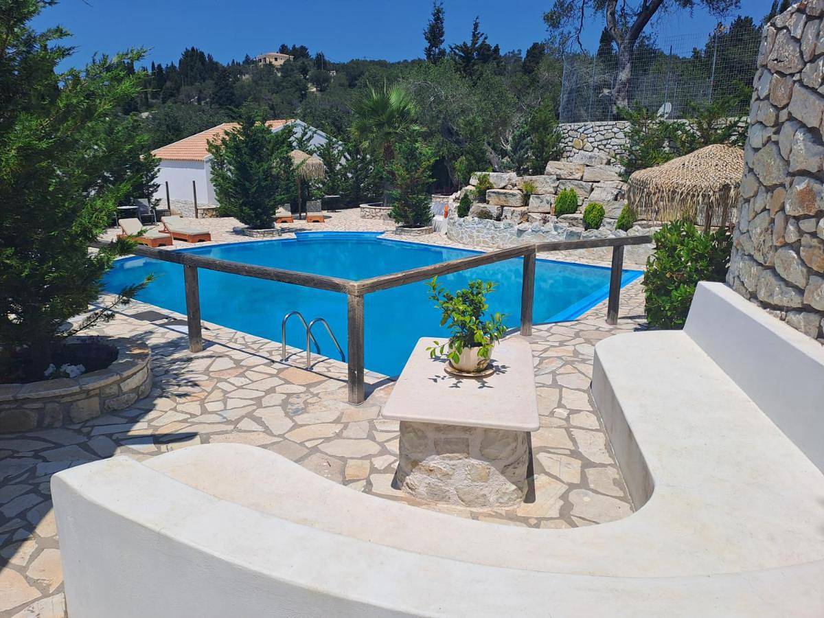 Kalokairia Residence in Μπογδανάτικα, Παξούς