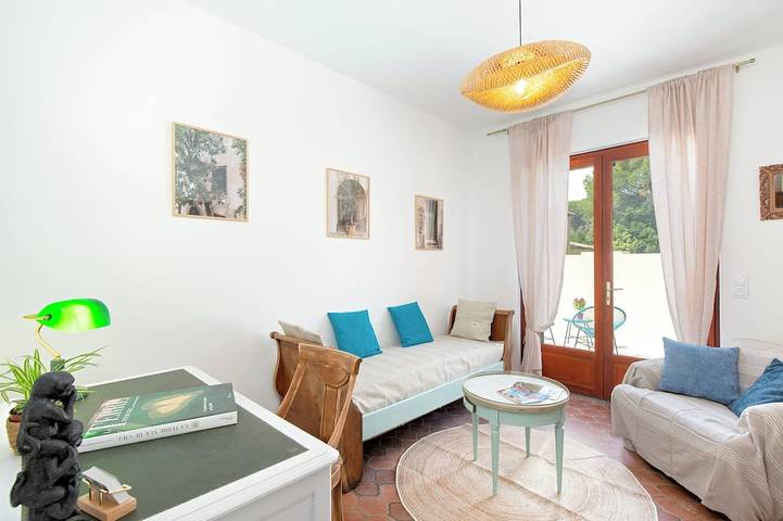 Agriturismo pour 17 personnes, avec piscine à Puget-sur-Argens