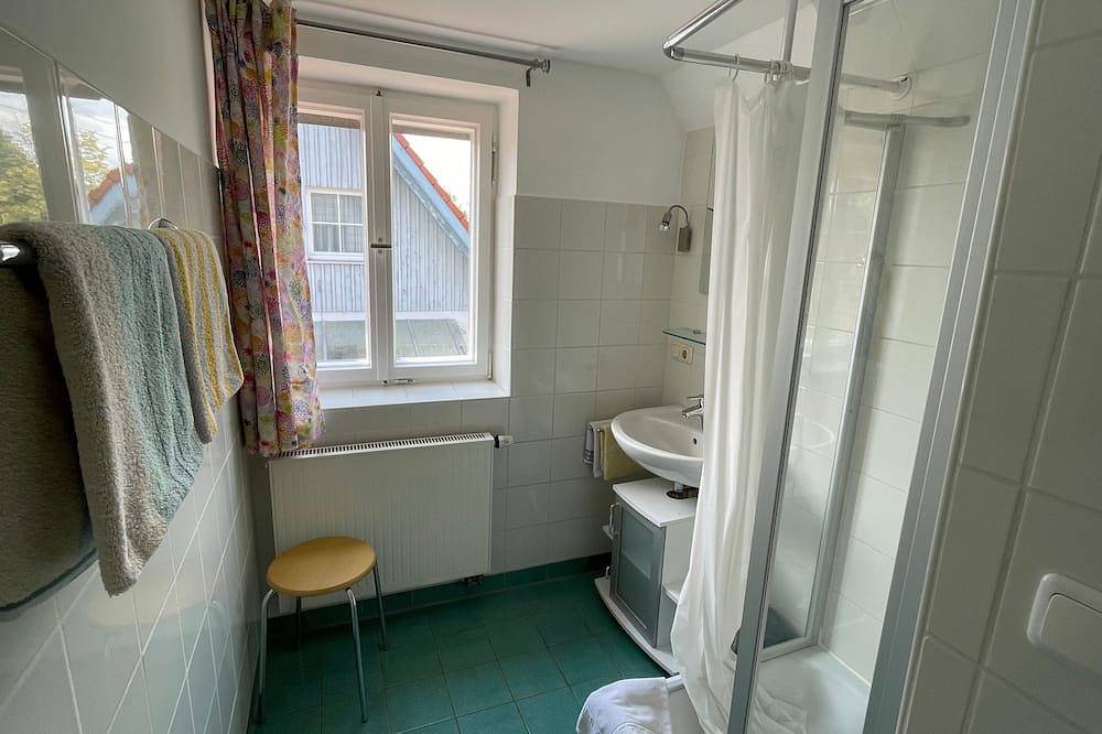 Ganze Wohnung, Ferienwohnung Maslanka Dg in Utting, Ammersee