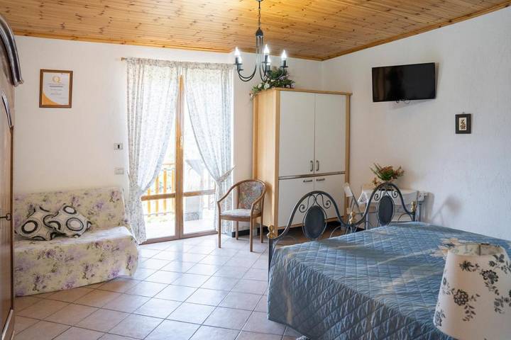 Agriturismo per 4 persone, con terrazza, con animali domestici in Provincia di Genova