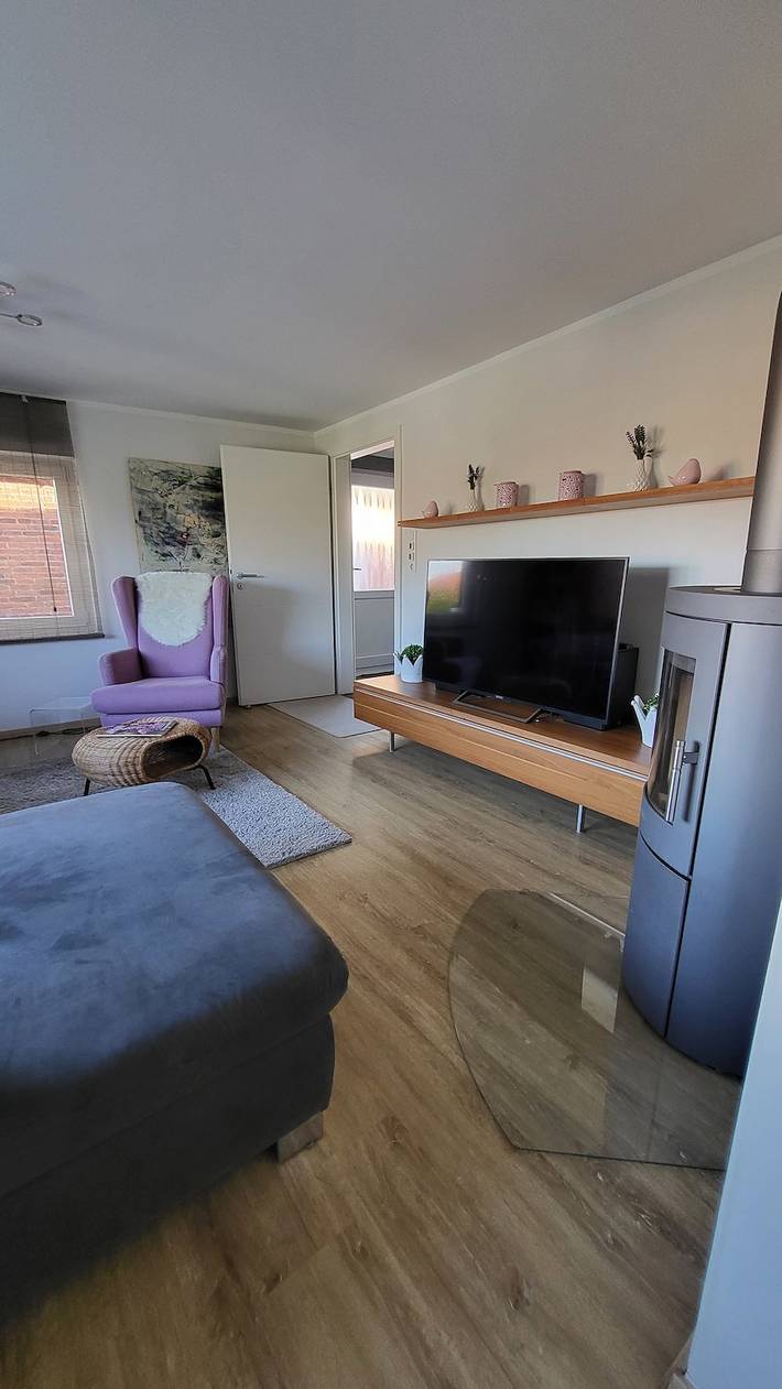 Ferienhaus für 6 Personen, mit Terrasse und Garten sowie Ausblick in Eilsum - 3