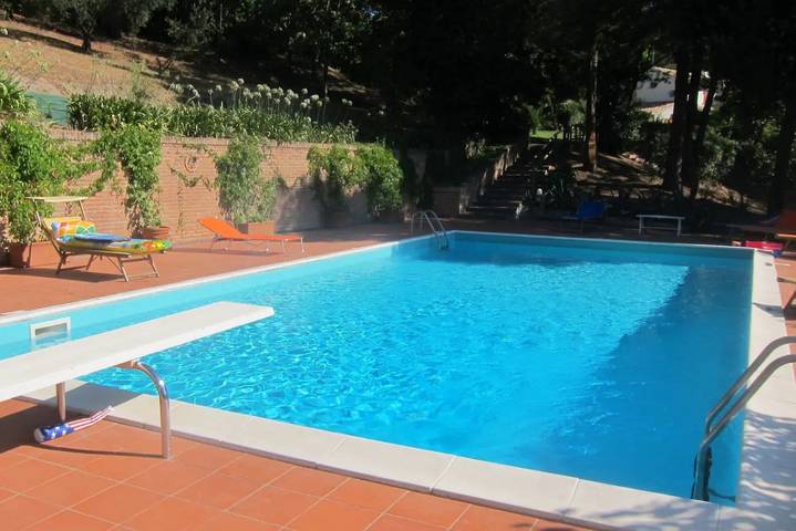 Ganze Wohnung, Ferienwohnung für 10 Personen mit Pool in Ancona, Riviera del Conero