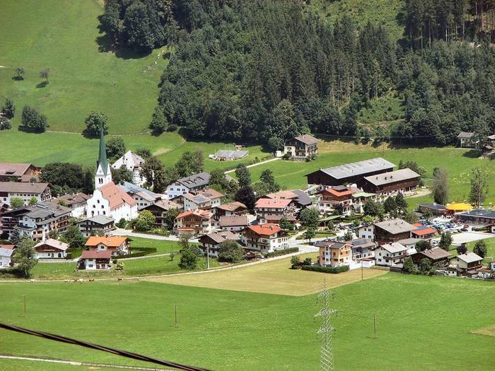 Ganze Ferienwohnung, Apartment Top 1 in Stumm, Ski-Optimal Hochzillertal