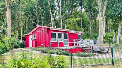 Ferienhaus für 4 Personen, mit Seeblick und Garten sowie Ausblick und Terrasse, kinderfreundlich in Malchow