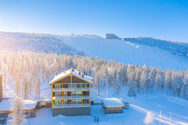 Ferienhaus für 8 Personen, mit Ausblick und Balkon sowie Sauna in Finnland