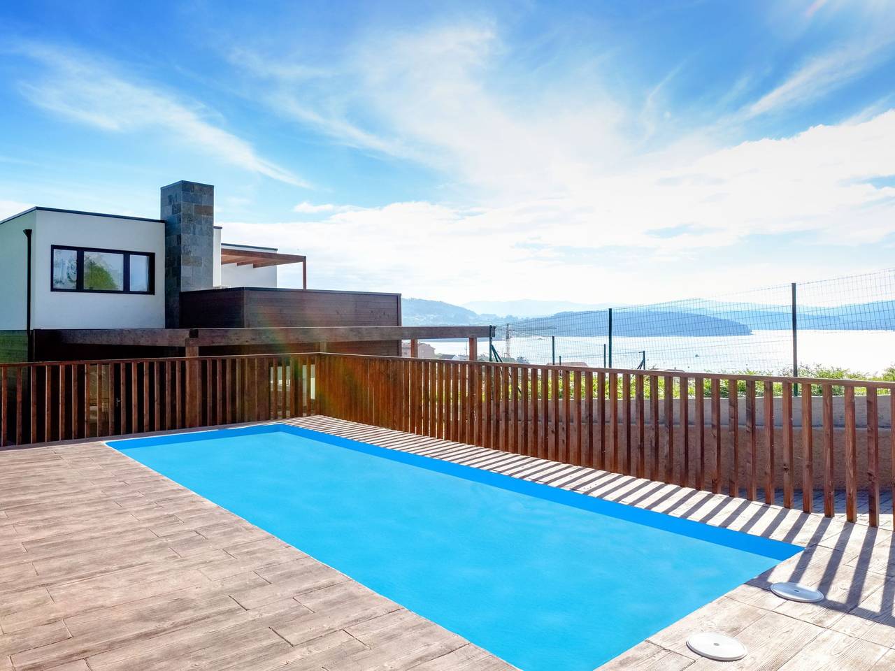 In Outes mit Sonniger Terrasse und Meerblick in Outes, Rías Baixas